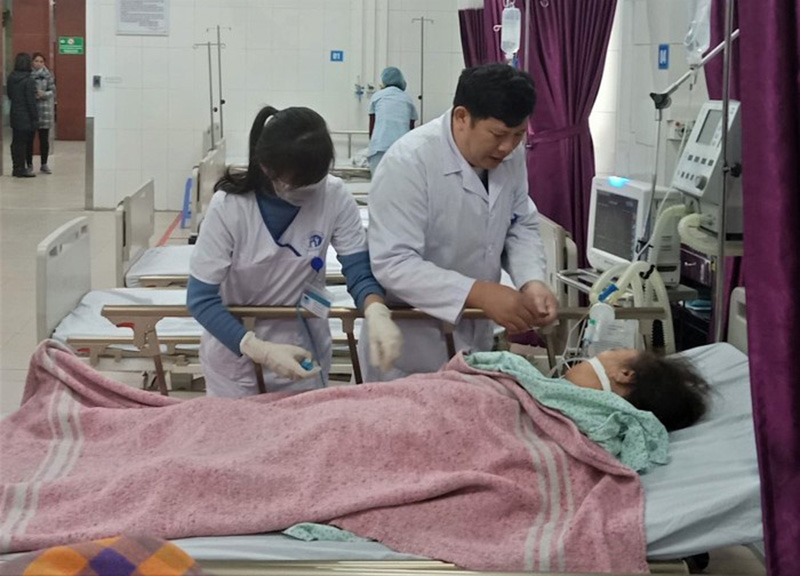 bệnh nhân lạm dụng kim tiền thảo