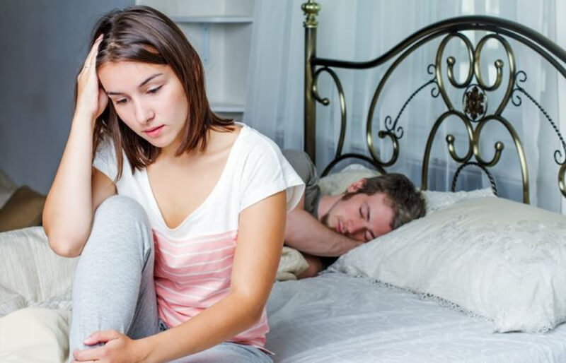 Vợ bị tổn thương nếu chồng lẩn tránh quan hệ