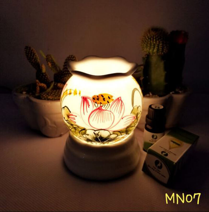 Đèn xông tinh dầu